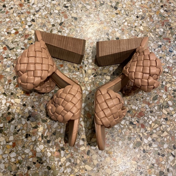 STEVE MADDEN Twisted Braided Heel Sandals - Picture 8 of 10